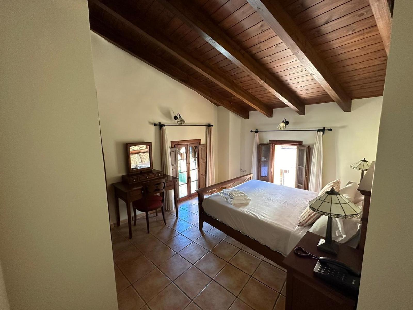 Hotel De La Villa Rubielos De Mora Buitenkant foto