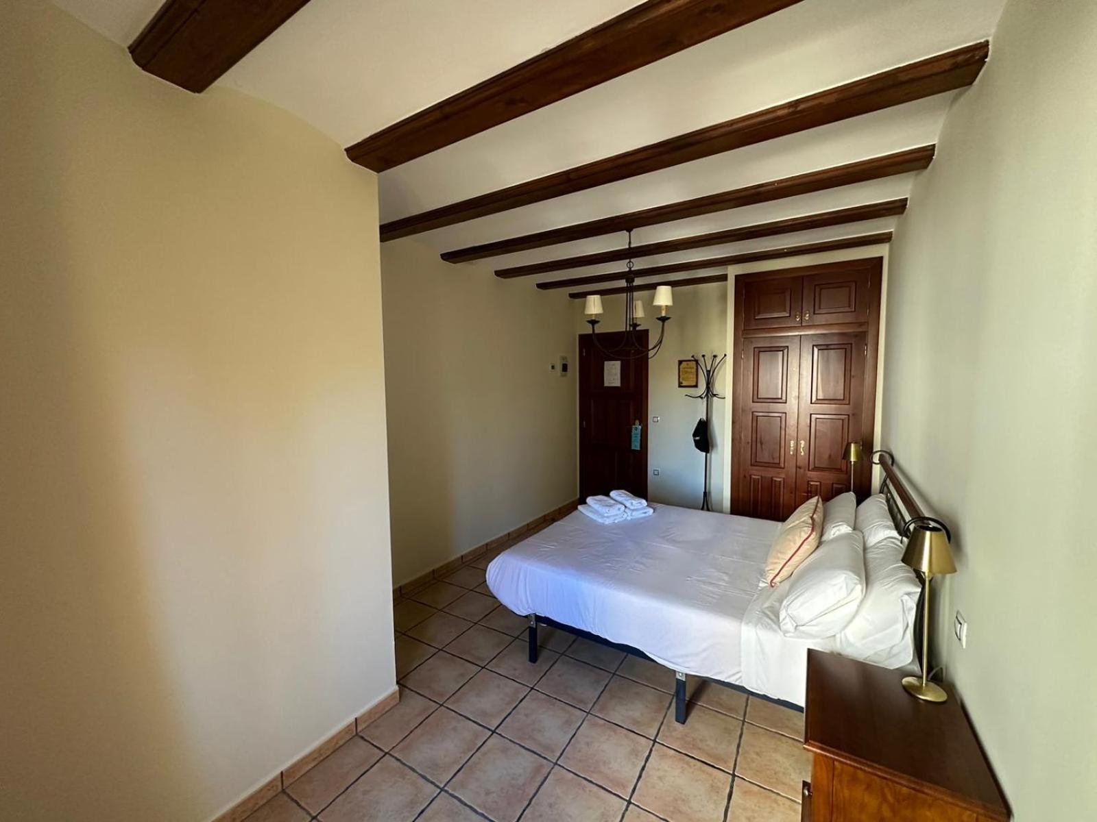 Hotel De La Villa Rubielos De Mora Buitenkant foto